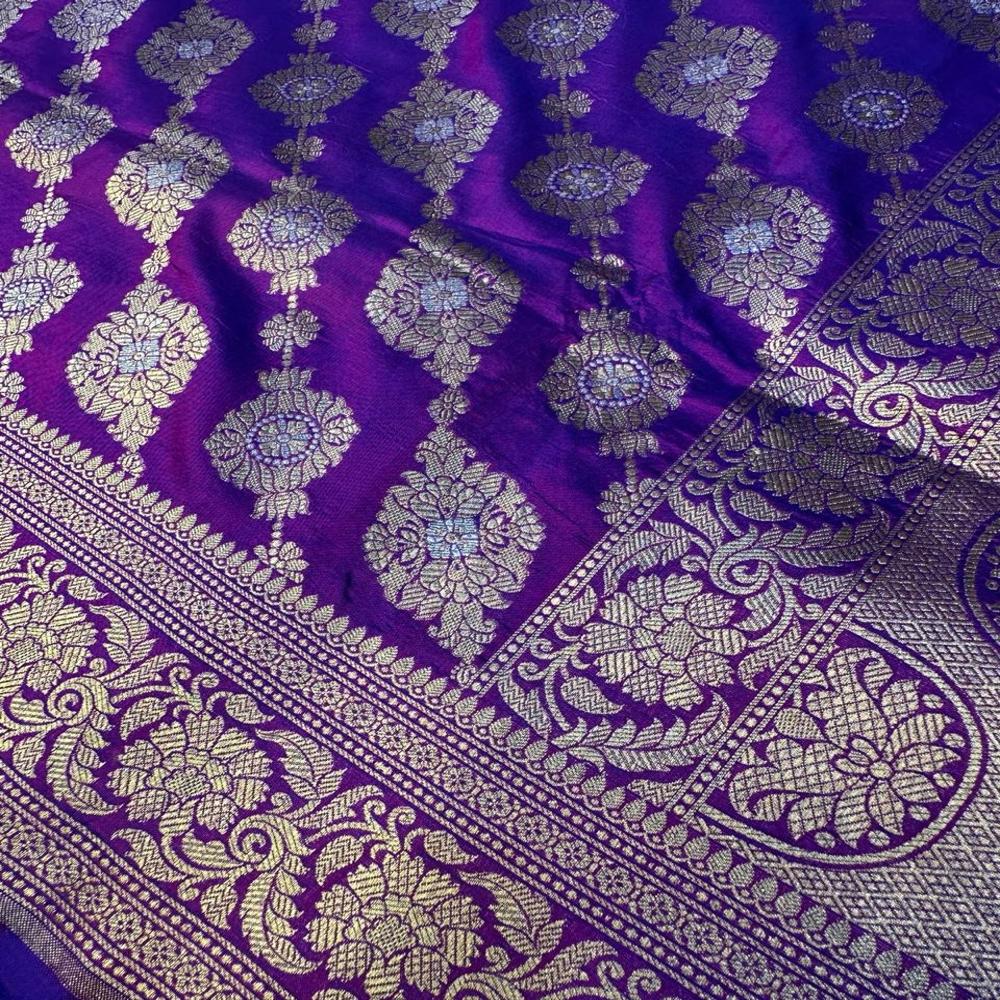 Aarunya Purple Zari
