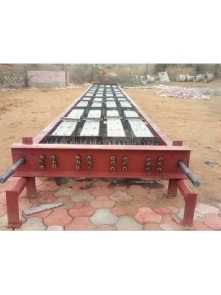Rcc Concrete Fencing Pole Mould - Color: Brown