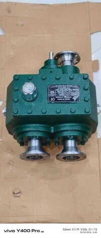Centre PTO Gear Box