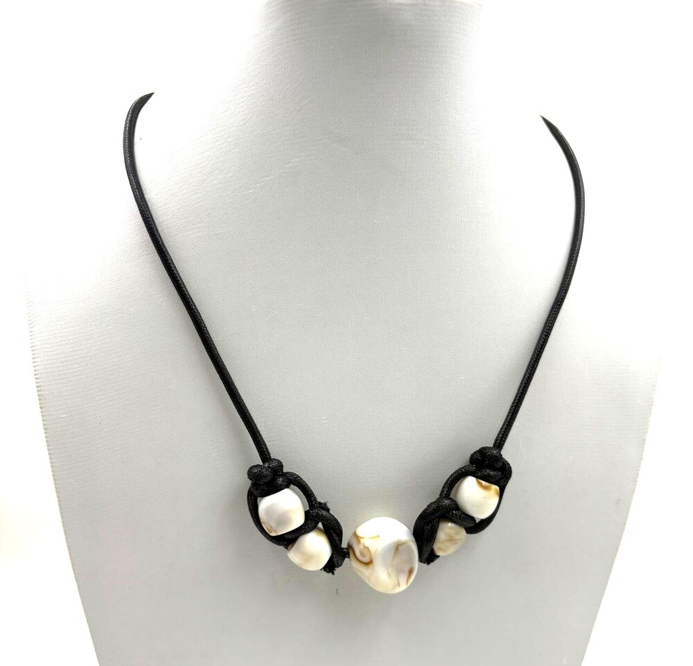 HANDMADE ARTISAN RESIN BEAD WAX CORD NECKLACE