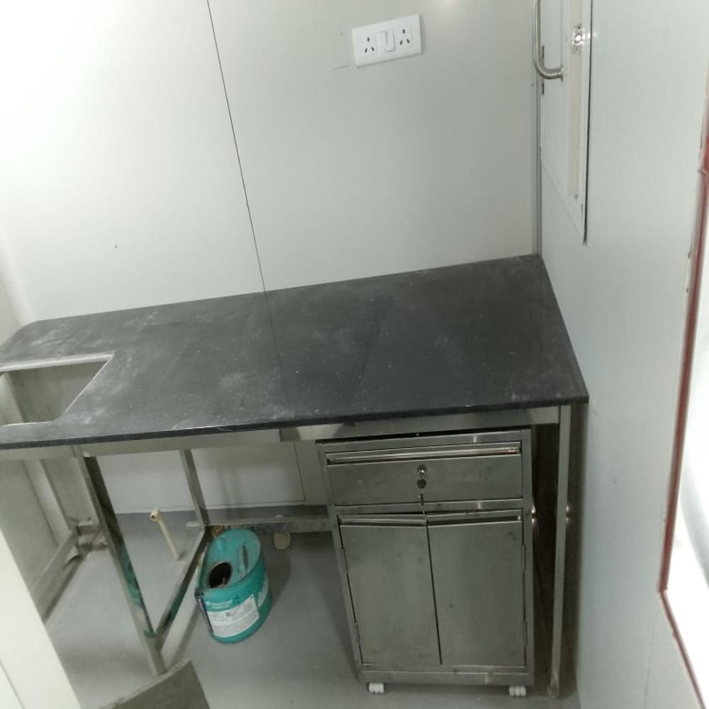 Lab Working Table - Application: Laboratory