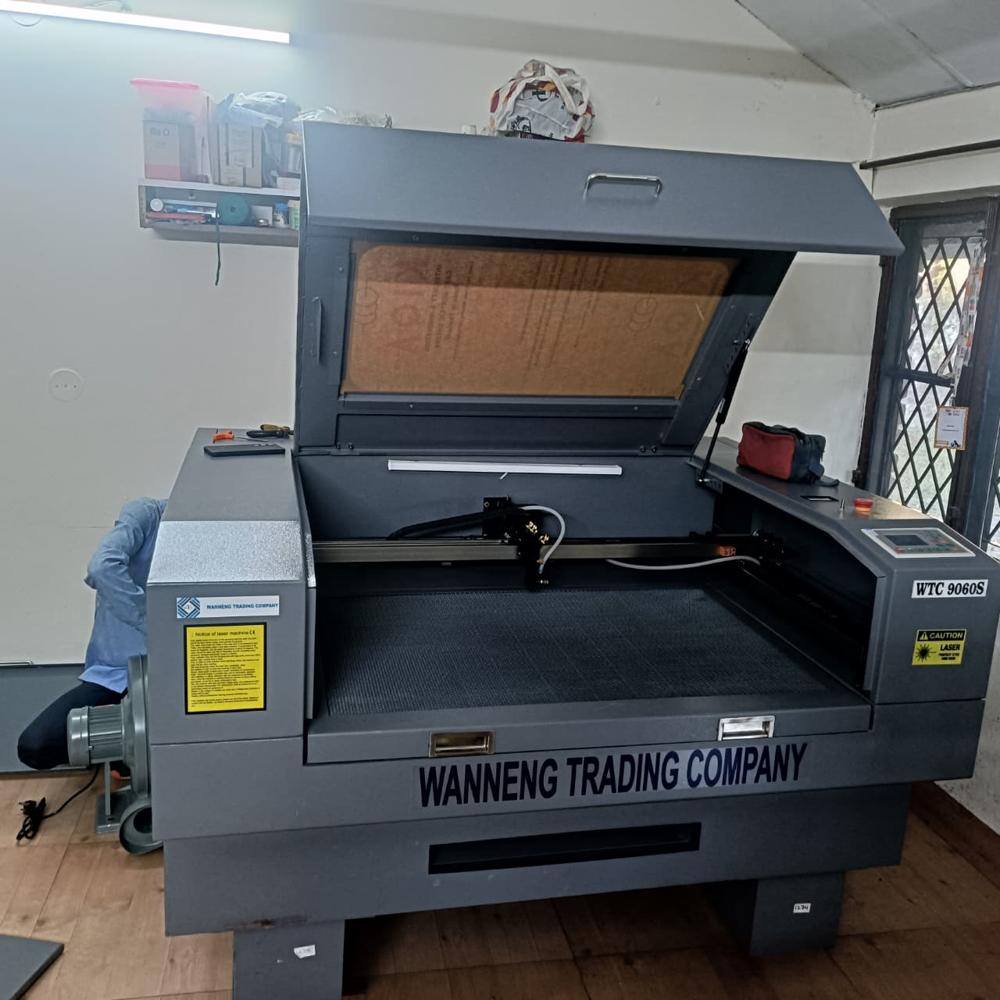 Acrylic Laser Cutting Machine - Automatic Grade: Automatic