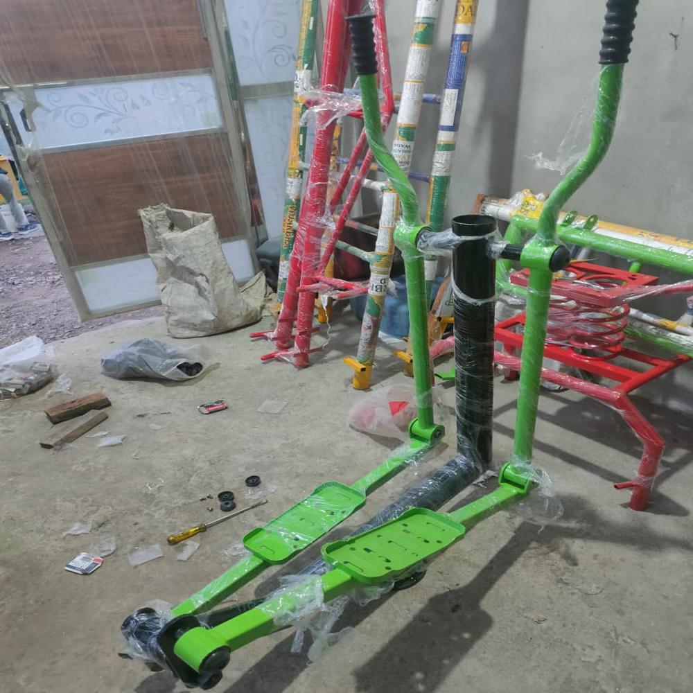 Elepticl Cross Trainer Outdoor Gym Equipment