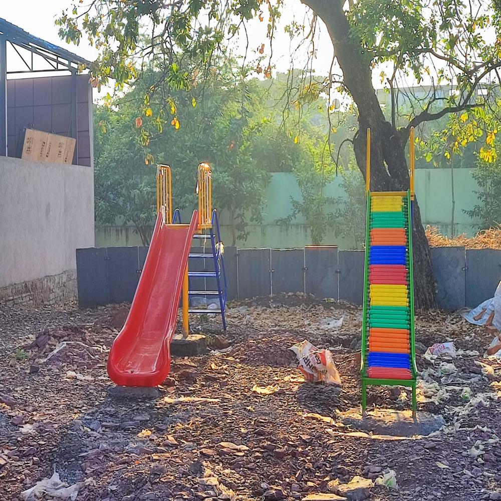 Playground Roller Slide - Age Group: 2-12