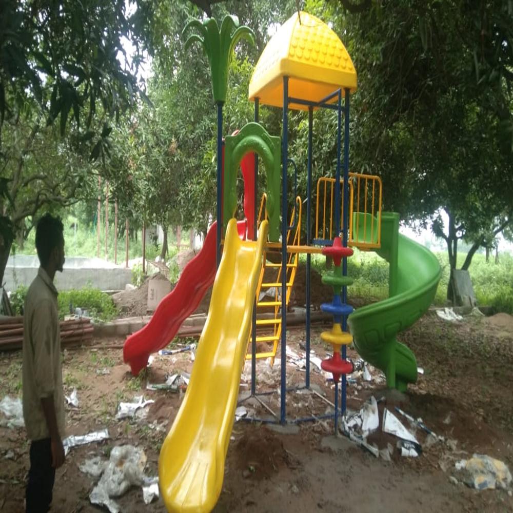 Kid's Play Multiple Station