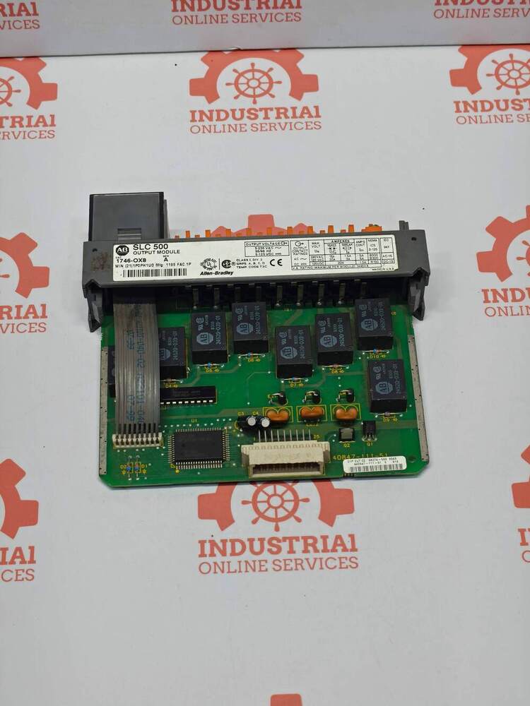 ALLEN BRADLEY 1746-OX8  8-Point Individually Isolated Relay Output Module