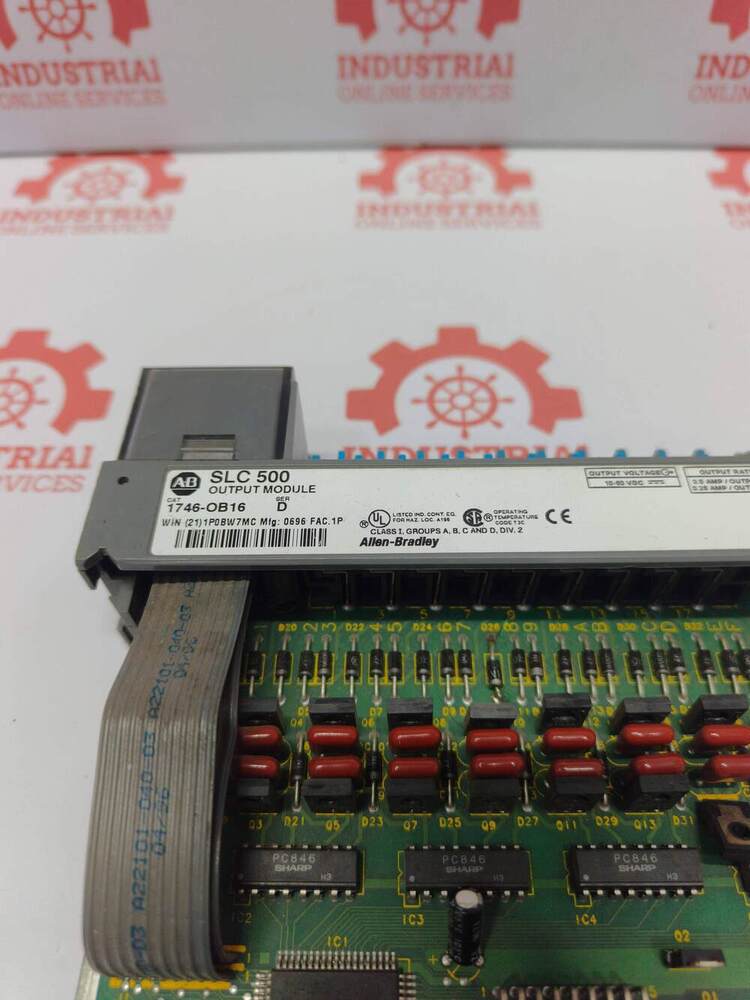 ALLEN BRADLEY 1746-OB16 16-Channel Digital DC Sourcing Output Module