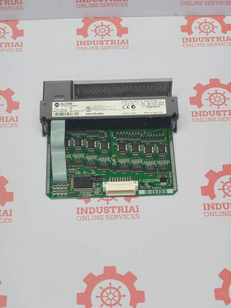 ALLEN BRADLEY 1746-OB32E 32-Point, 24V DC Sourcing Digital Discrete Output Module