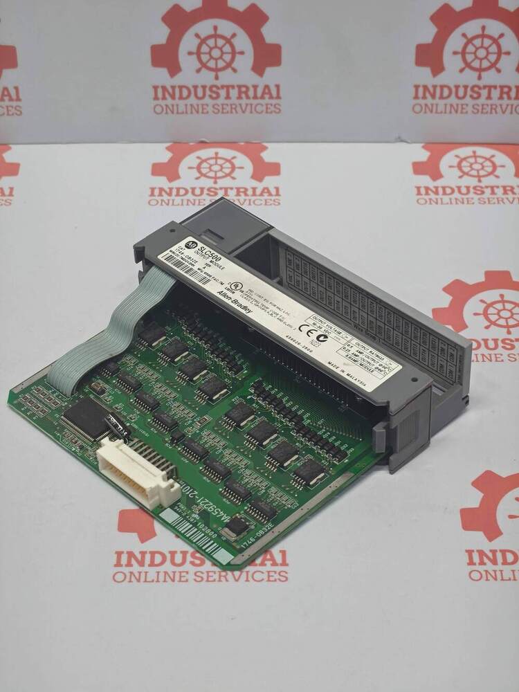 ALLEN BRADLEY 1746-OB32E 32-Point, 24V DC Sourcing Digital Discrete Output Module