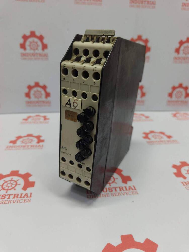 SIEMENS 6ES5410-7AA11 Obsolete SIMATIC S5-110 Digital Output Module