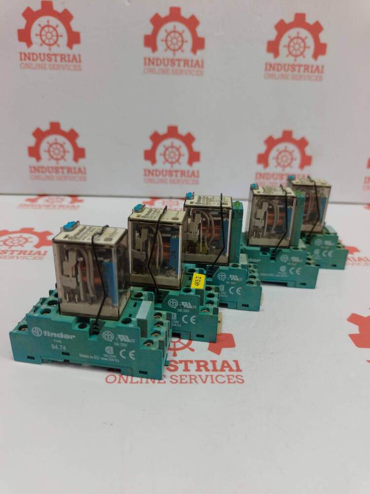 FINDER 55.34.9.024.0040 Industrial Plug-In Electromechanical Power Relay From The Finder 55 Series