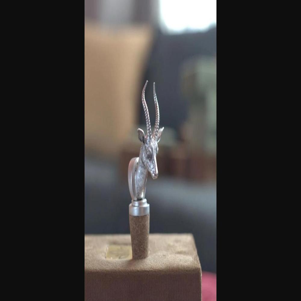 Antelope Bottle Stopper in Pure Silver Plating