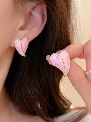 Pink Heart-Shaped Stud Earrings - Gender: Women