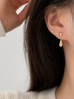 Double Teardrop Dangle Earrings - Color: Gold Selver