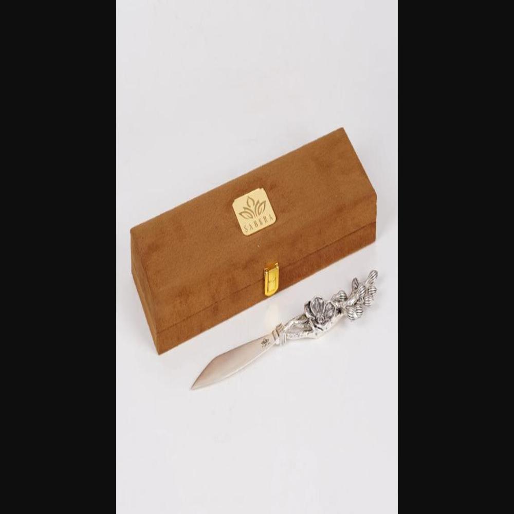 Floral Cake Knife in Luxury Gift Box in Pure Silver Plating