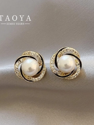 Pearl And Crystal Gold-Tone Stud Earrings - Color: Red Black