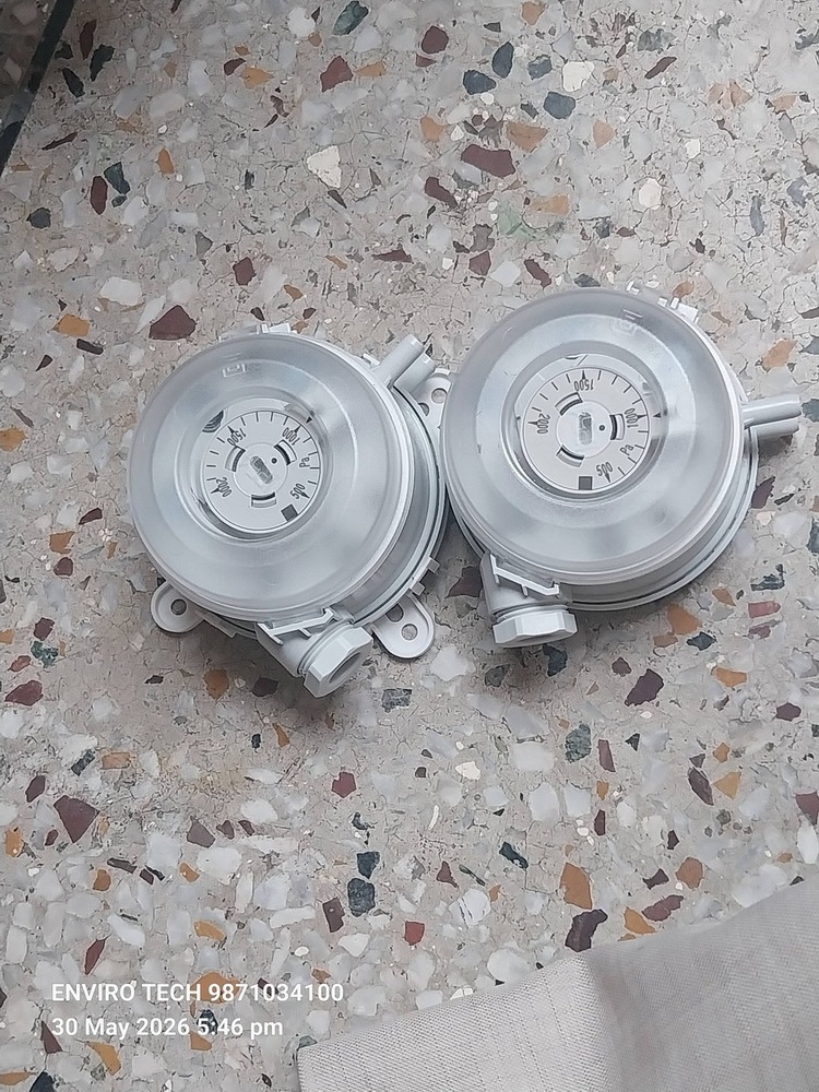 Schneider Electric SPD910-2000Pa Differential Air Pressure Switch