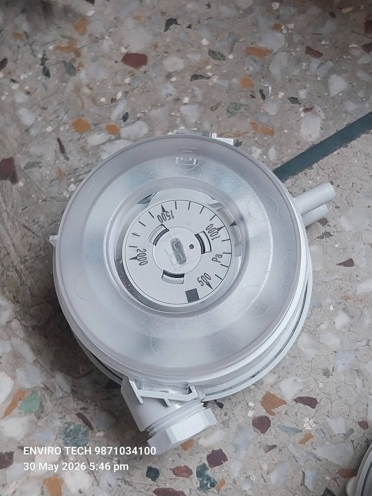Schneider Electric SPD910-2000Pa Differential Air Pressure Switch