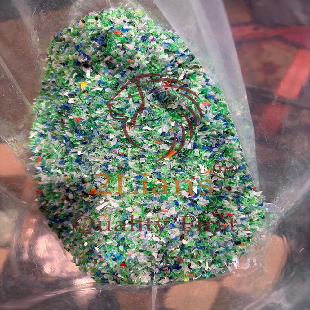 Pet Flakes - Color: Mixed