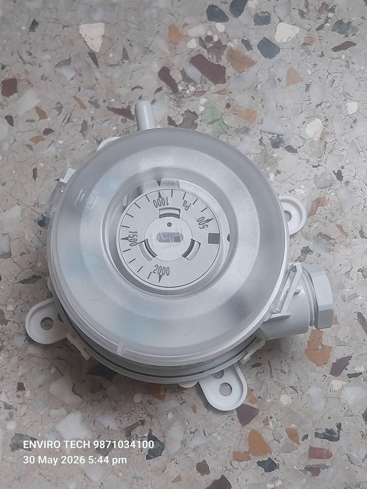 Schneider Electric SPD910-500Pa Differential Air Pressure Switch