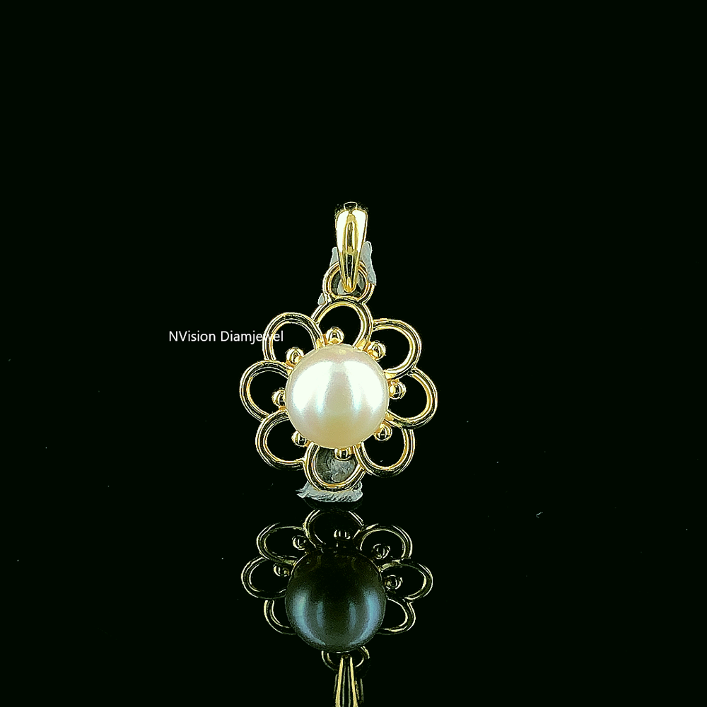Sunflower Pearl 14KT Yellow Gold Pendant