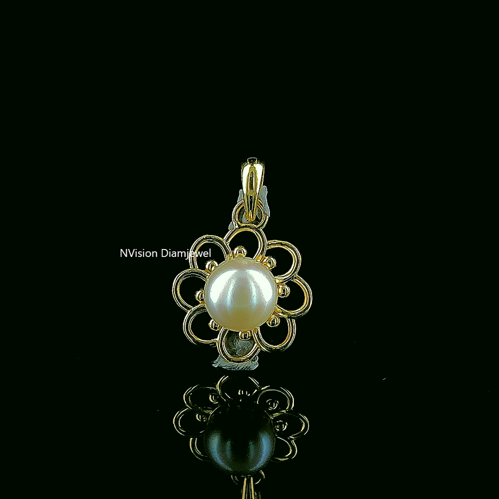 Sunflower Pearl 14KT Yellow Gold Pendant