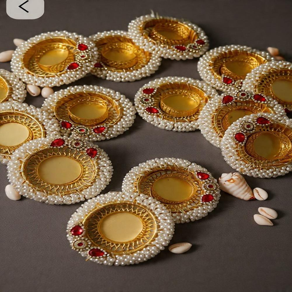 Round Pearl And Stone Tea Light Holder
