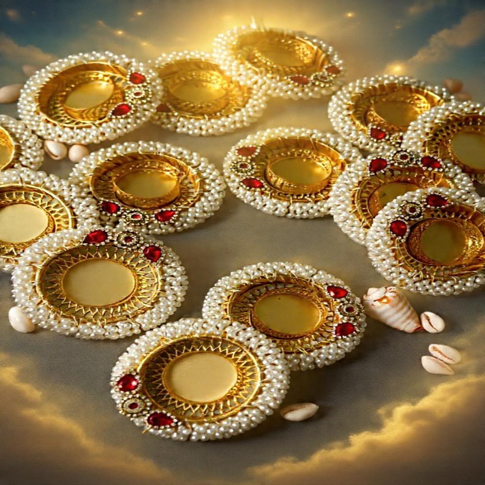 Round Pearl And Stone Tea Light Holder