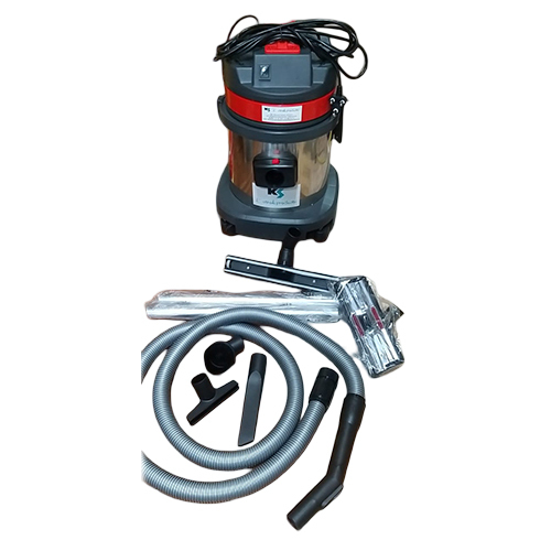 Vacuum Cleaner - Capacity: 30 Liters