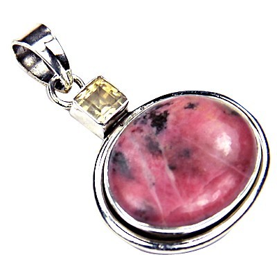 इंडियन टच सिट्रीन और रोडोलाइट जेमस्टोन सिल्वर पेंडेंट