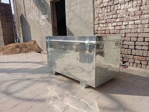 Steel Peti Box