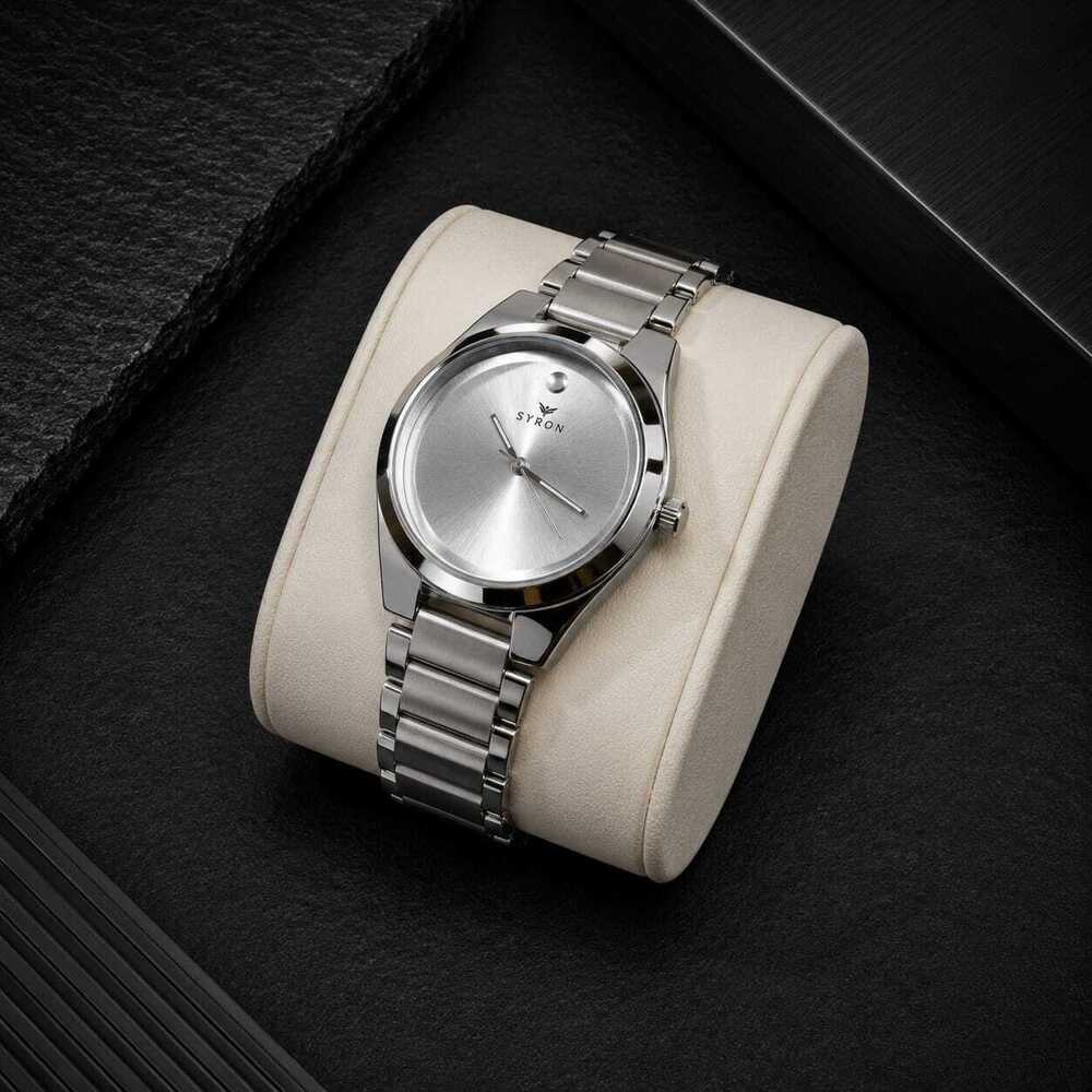 Syron Off Casio Wrist Watch With Date Function