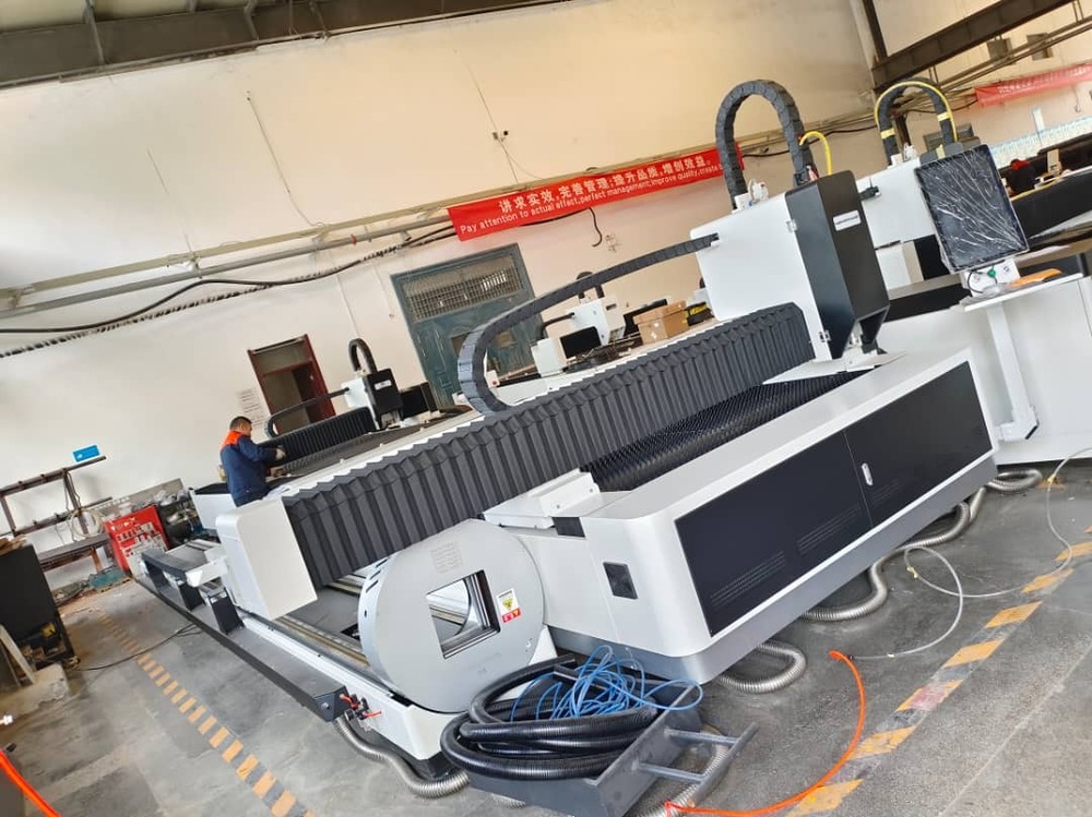 CNC Fiber Laser Cutting Machine