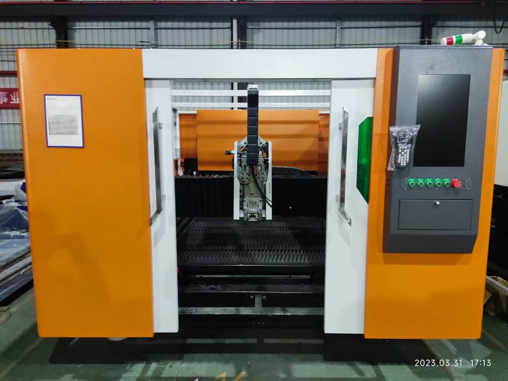 Industrial CNC Fiber Laser Cutting Machine