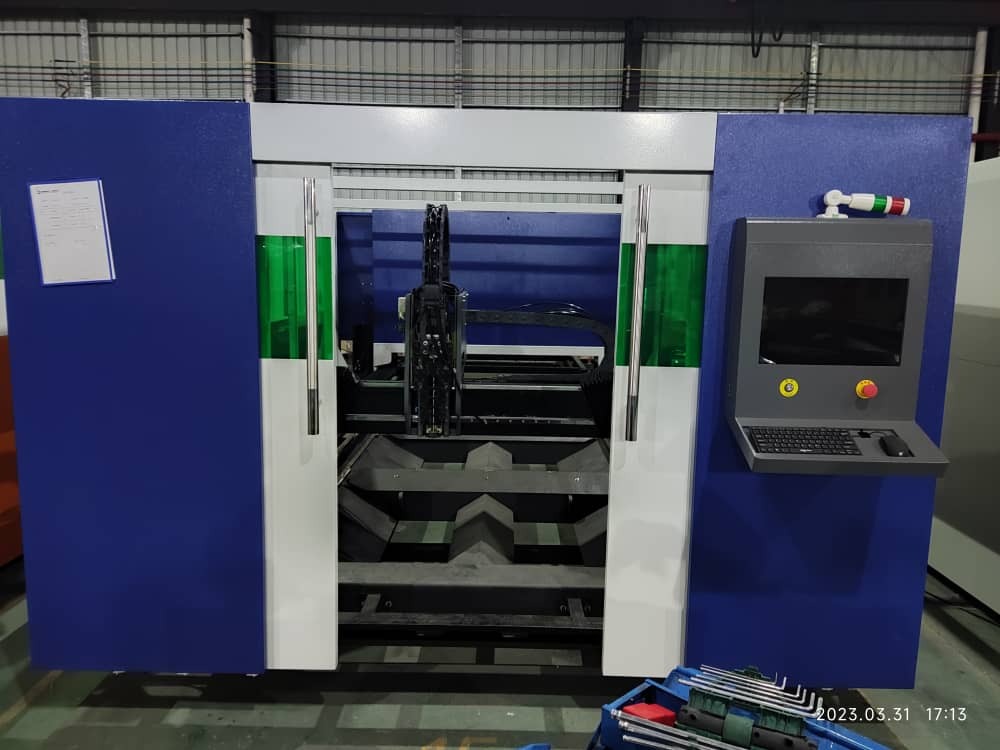 Fiber Laser Cutting Machine