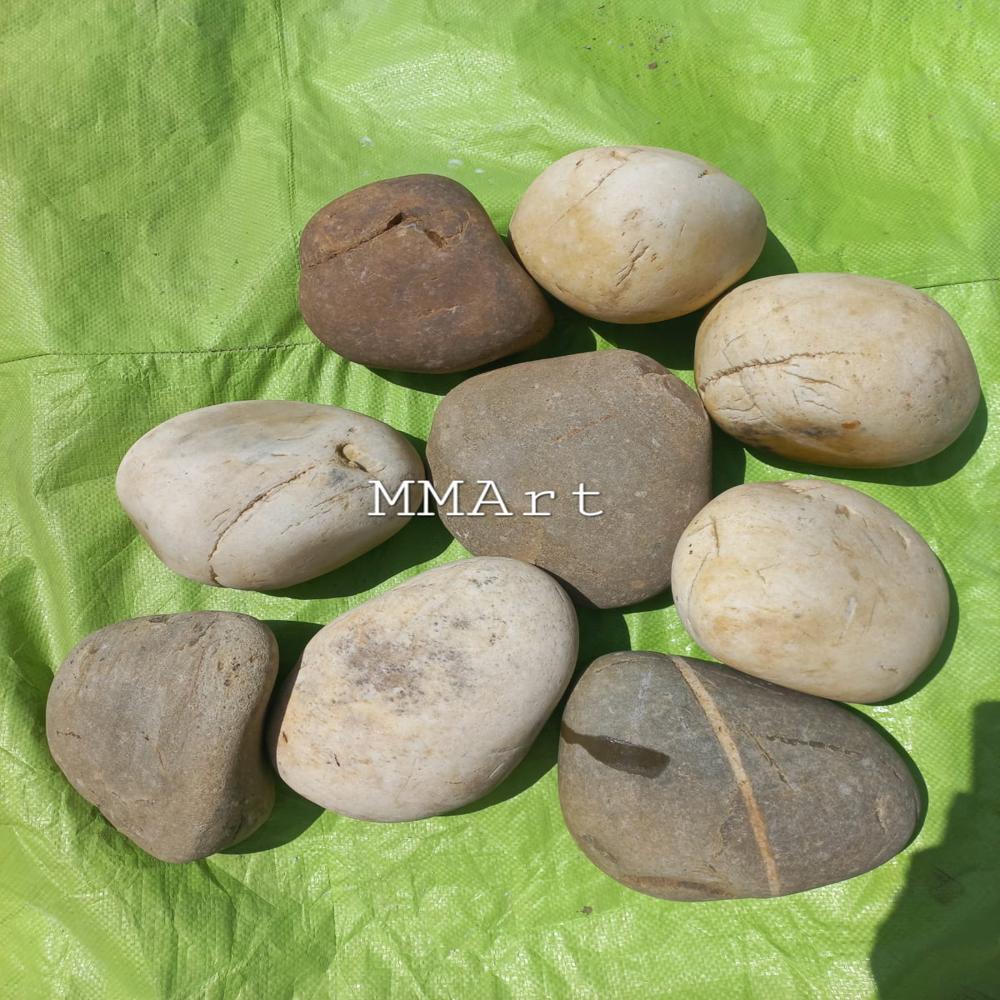 Natural Big Size Round Bolder Stone Mix Color - Artificial Stone Type: Solid Surface