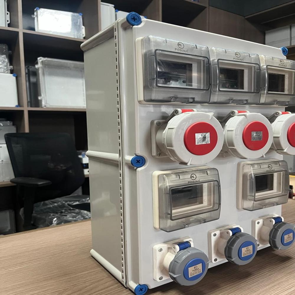 Customize junction boxes heavy duty IP67 plug & socket