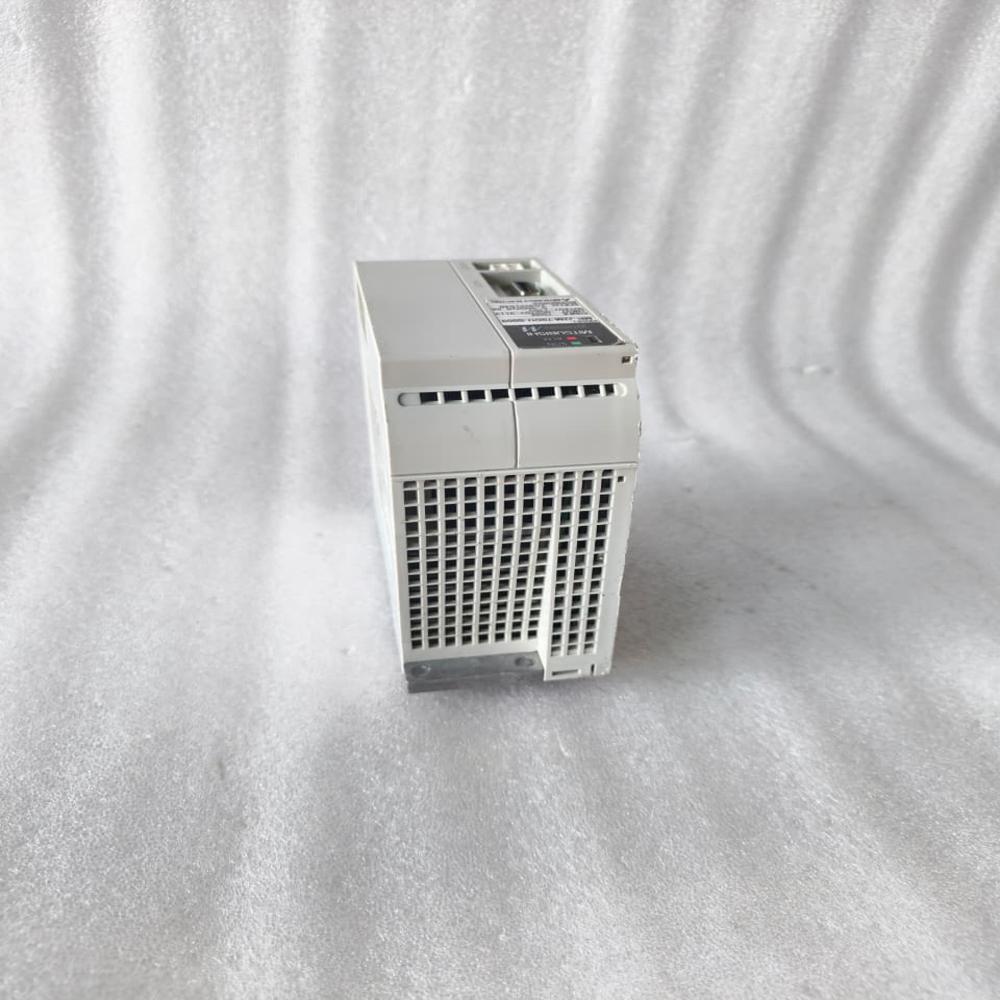 Mitsubishi MR-J2M-70DU-S009 MELSERVO AC Servo Drive