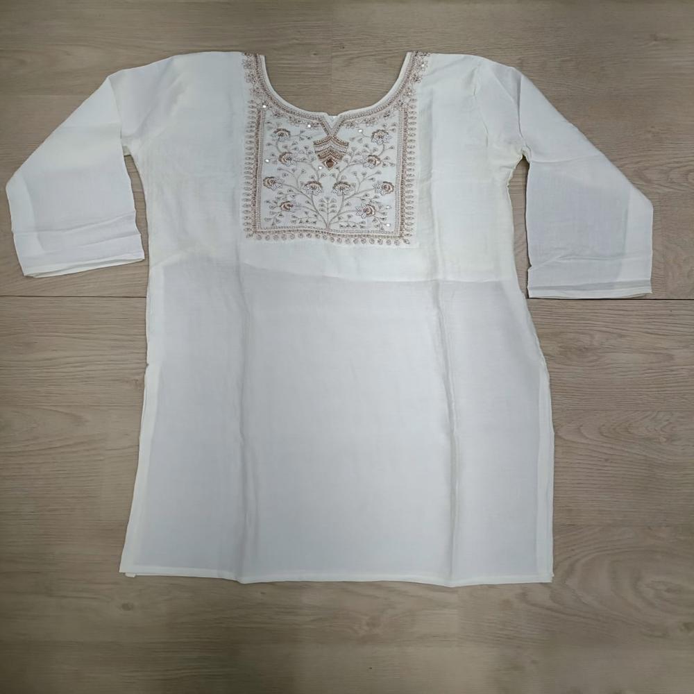 Ivory Grace Embroidered Kurta Pant Set