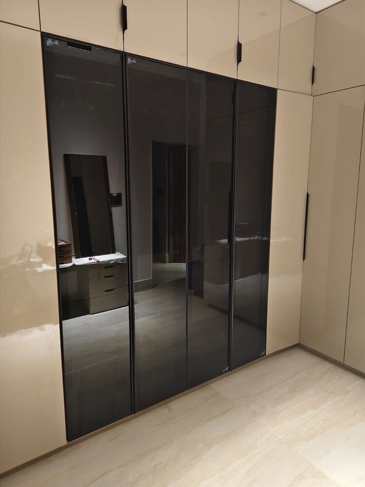Wardrobe Profile Shutter Glass
