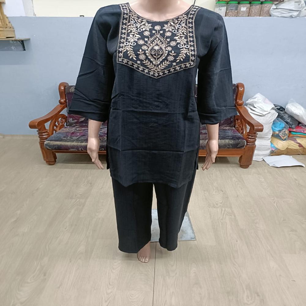 Sophisticated Black Hand-Embroidered Kurta Set with Trousers