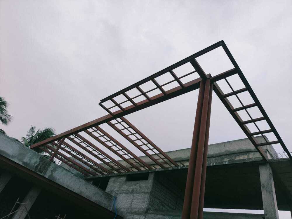 Structural Steel Roof Truss Framework
