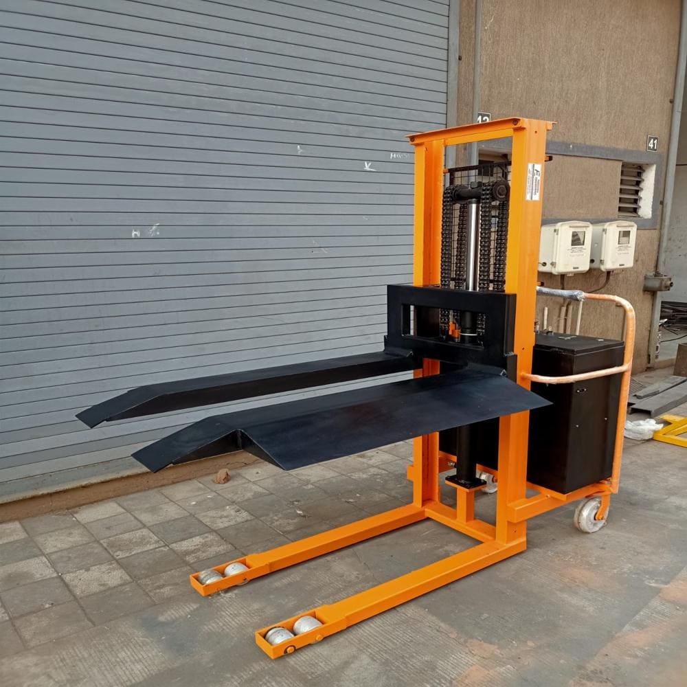 4 Ton Battery Operated Hydraulic Stacker