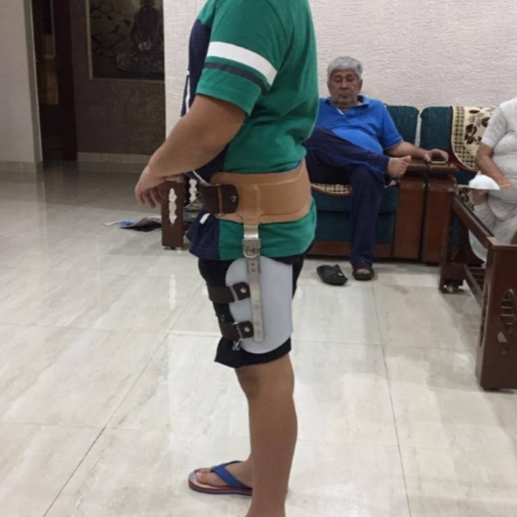 Hip Extension Abduction Brace