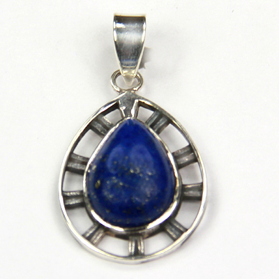 आकर्षक लापीस जेमस्टोन सिल्वर पेंडेंट