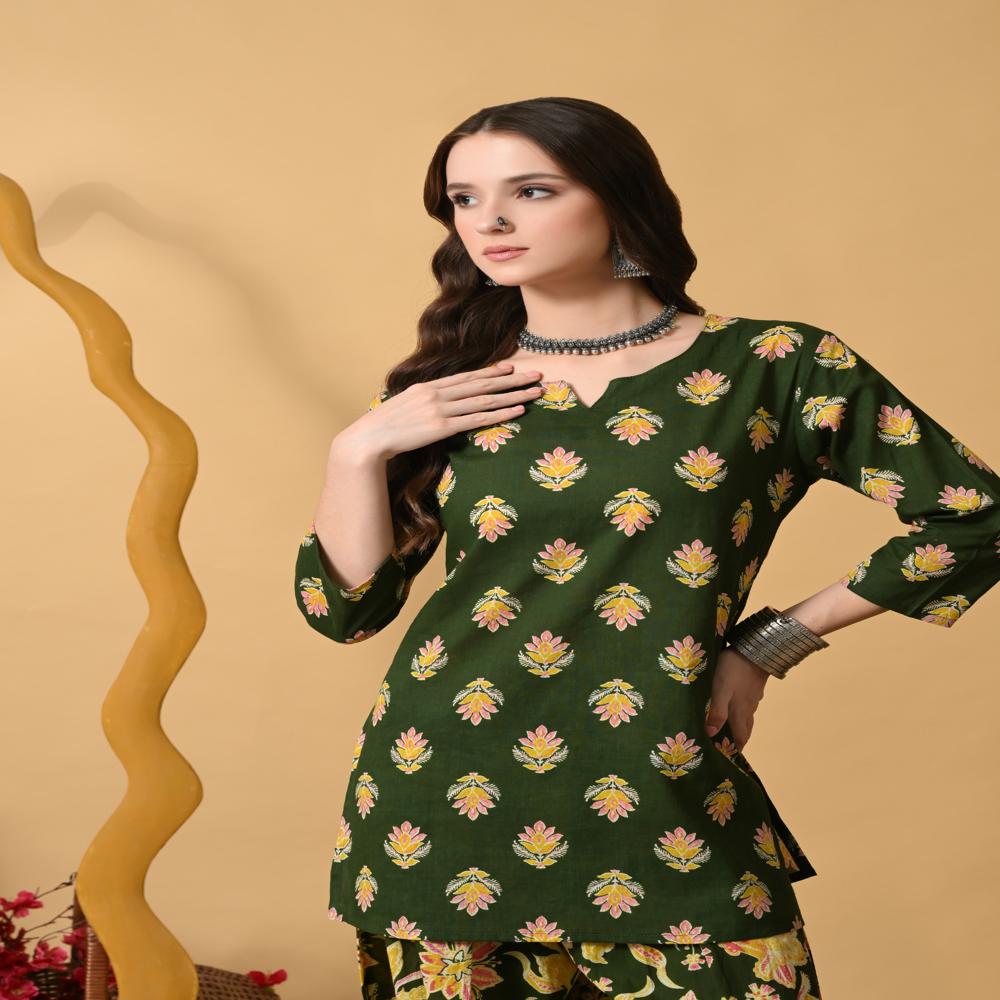 Women Cotton Farsi Suit