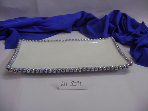 एल्यूमिनियम रंगीन प्लेटर्स