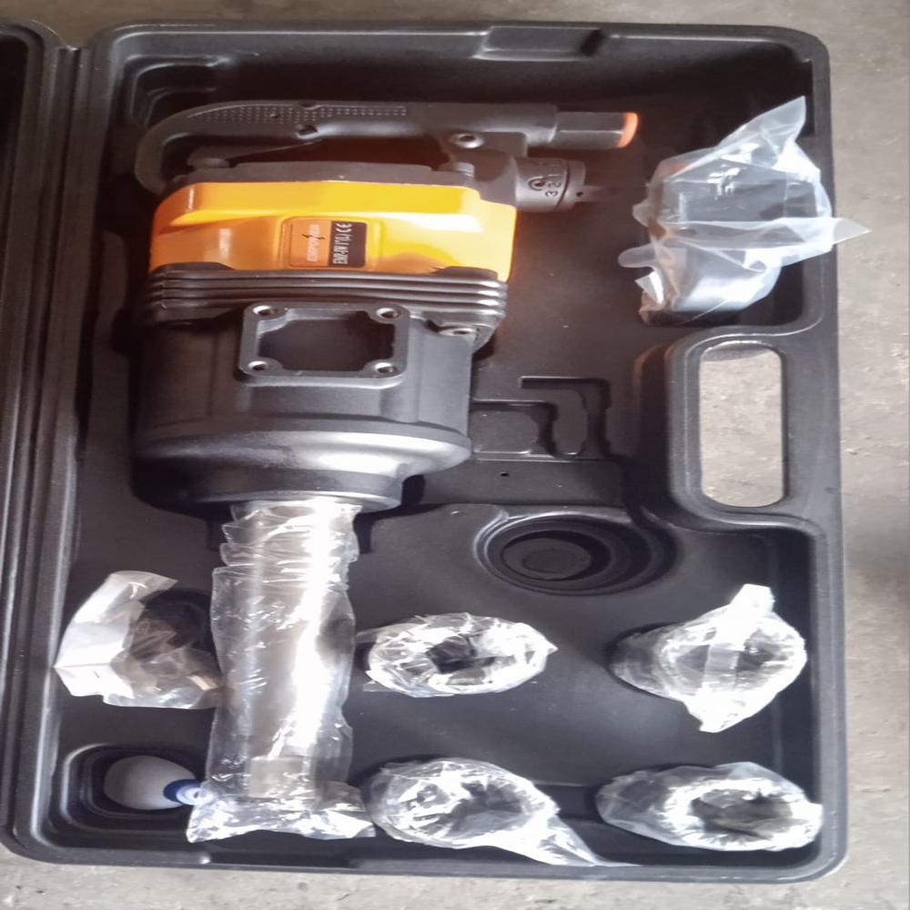 pneumatic gun with callet