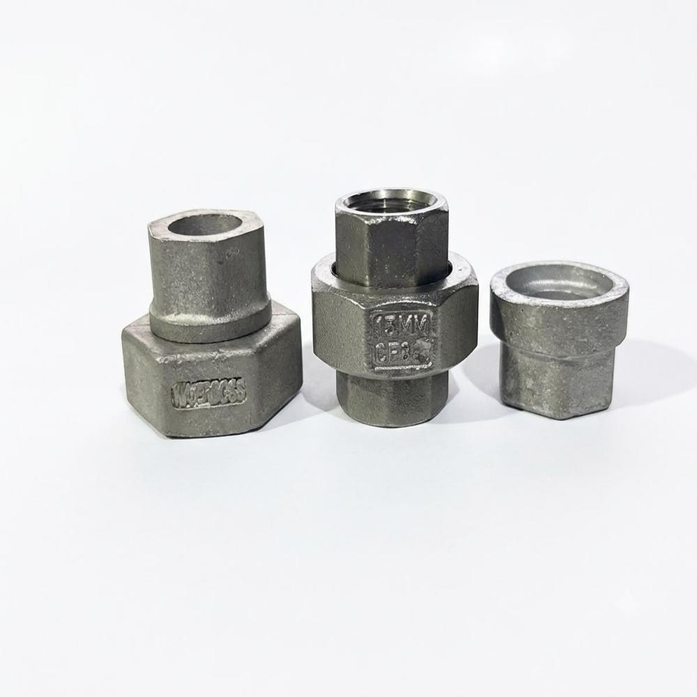 Stainless Steel Pipe Union - Color: Silver