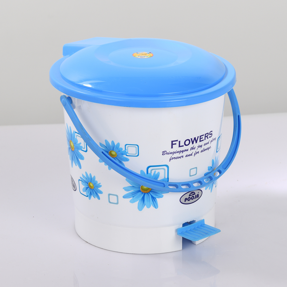 Plastic Pedal Dustbin